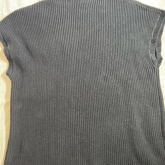Caracalia Sleeveless black sweater size Small. NWT‎ - Picture 6 of 6